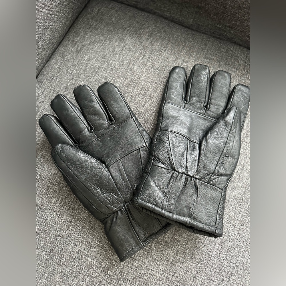 Black Leather Winter Gloves with Fleece Lining